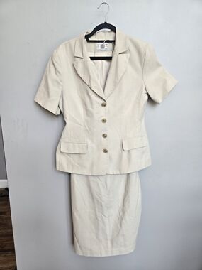Vintage Pariscope Cream Beige Short Sleeve Blazer & Skirt Suit Set Size 11
